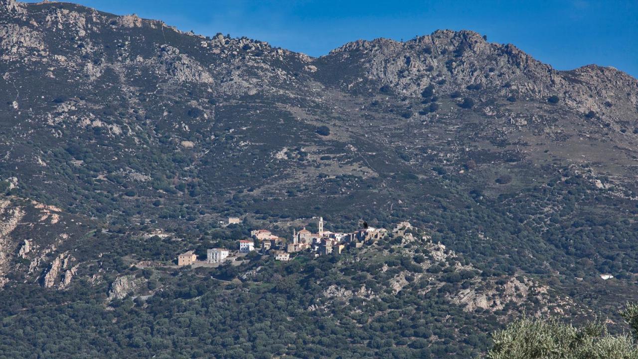 Locations Calenzana Exterior foto